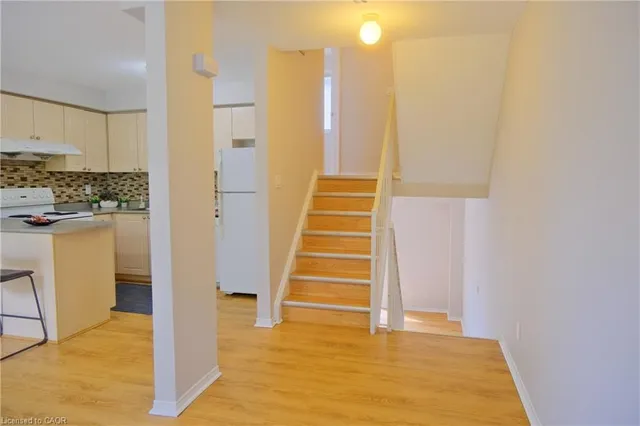 Additional image 15 of 59 Mooregate Cres