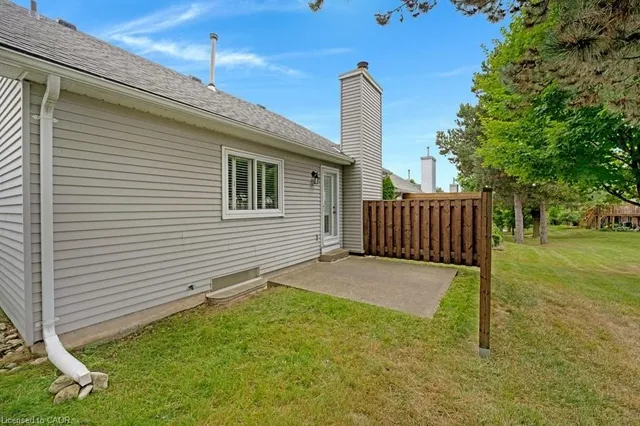 Additional image 31 of 15 Quinte Cres Unit 15