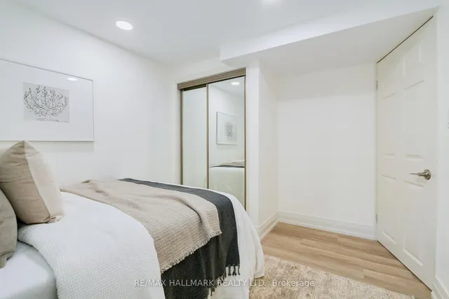 Additional image 25 of 16 Haig Ave