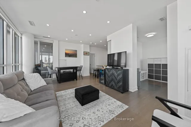 Additional image 2 of 7 Kenaston Gdns Unit 617