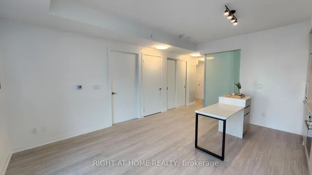 Additional image 7 of 185 Alberta Ave Unit 406