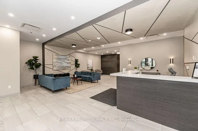 Additional image 8 of 60 Charles St Unit 2504