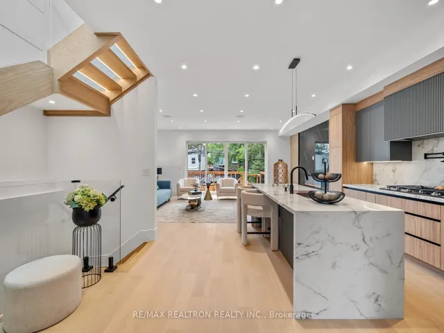 Additional image 9 of 60 ST HUBERT Ave