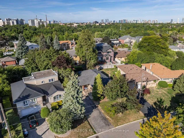 Additional image 43 of 11 Artreeva Dr