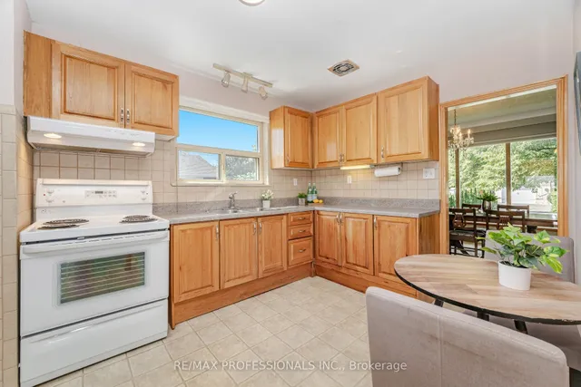 Additional image 11 of 23 Cotman Cres