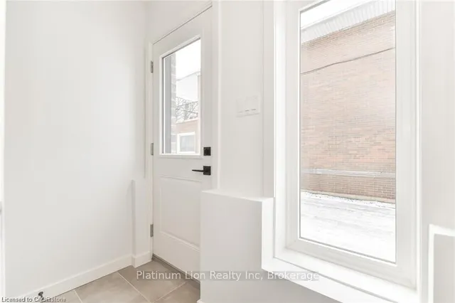 Additional image 28 of 46 Franklin St