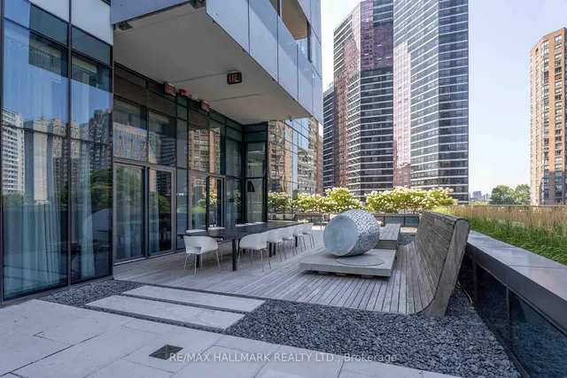 Additional image 49 of 5 St Joseph St Unit 2611