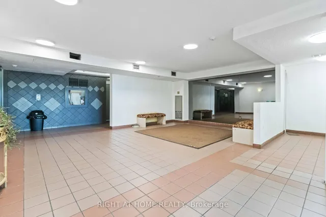 Additional image 23 of 15 Sewells Rd Unit 401