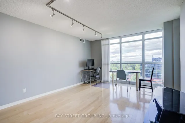 Additional image 6 of 30 Harrison Garden Blvd Unit 1107