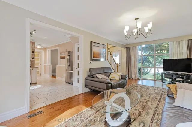 Additional image 13 of 52 Orchard Park Dr