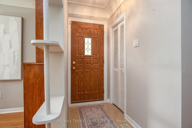 Additional image 12 of 148 Siebert Ave