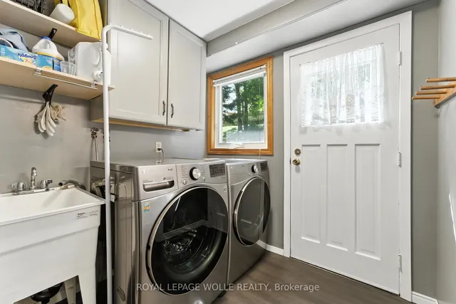 Additional image 25 of 33 Shadywood Cres