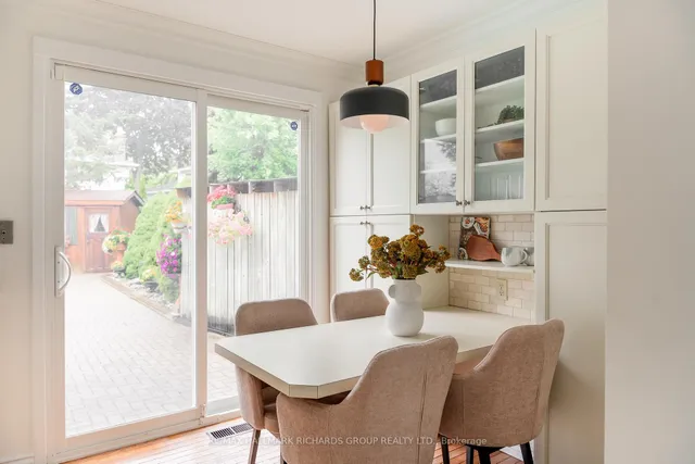 Additional image 14 of 30 Skyview Cres