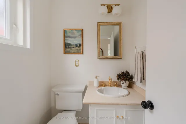 Additional image 18 of 30 Skyview Cres