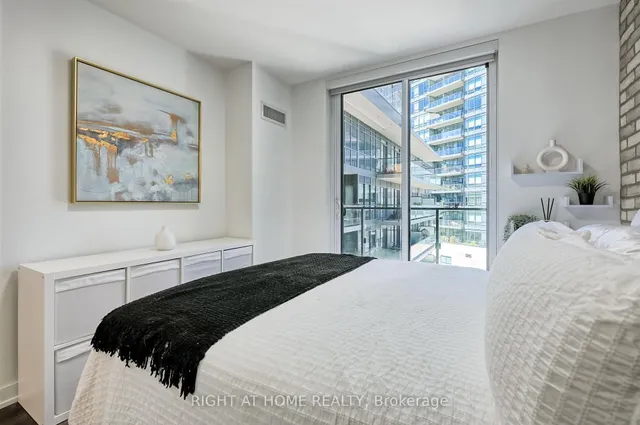 Additional image 15 of 10 Park Lawn Rd Unit 620