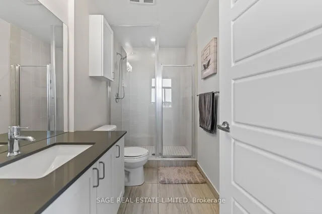 Additional image 35 of 7 Kenaston Gdns Unit 617