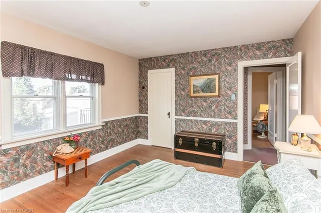 Additional image 30 of 260 Cameron St