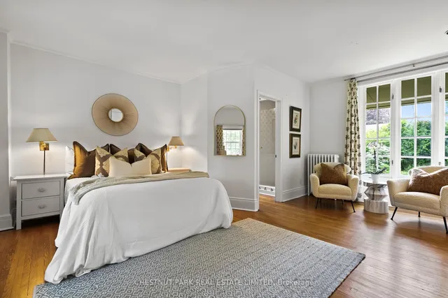 Additional image 36 of 49 Roxborough St