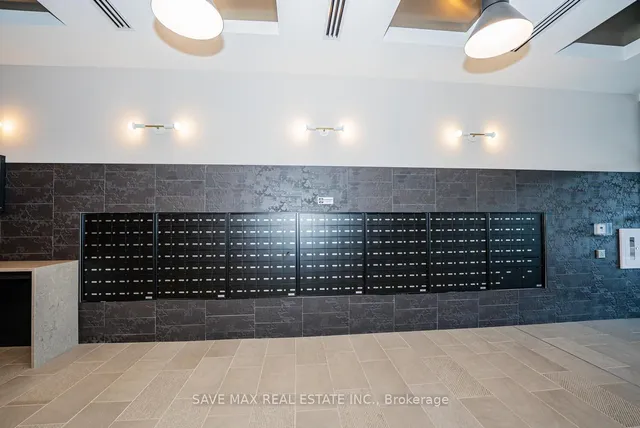 Additional image 31 of 741 King St Unit 411