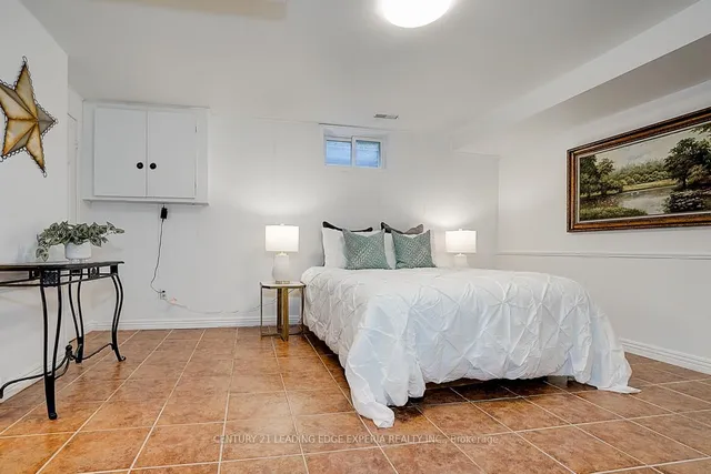 Additional image 41 of 108 Collingsbrook Blvd