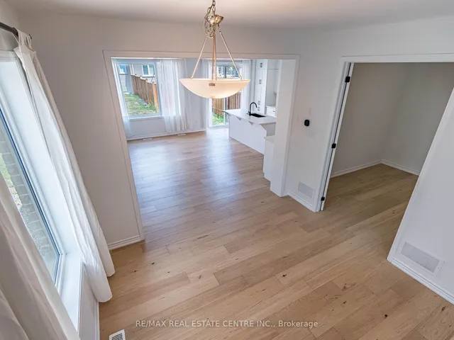 Additional image 17 of 71 Routley St