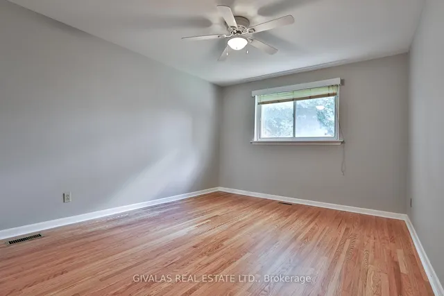 Additional image 20 of 63 Alpaca Dr