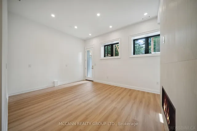 Additional image 46 of 276 Wychwood Ave