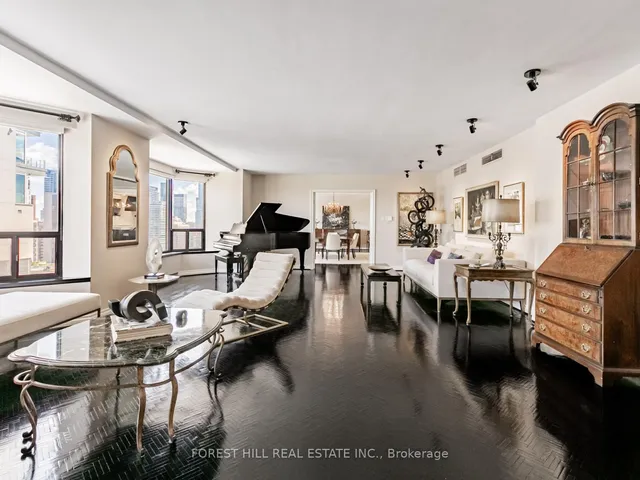 Additional image 6 of 175 Cumberland St Unit 1810/1809