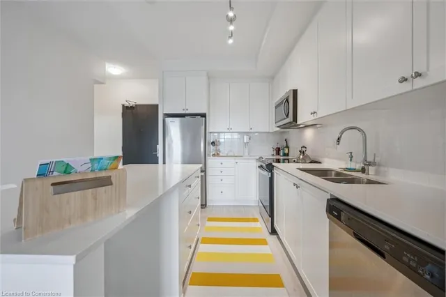 Additional image 12 of 55 Duke St Unit 323