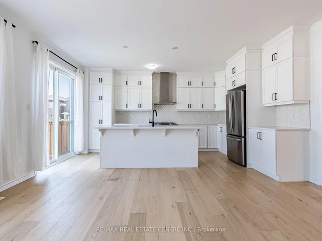 Additional image 13 of 71 Routley St