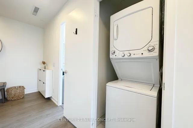 Additional image 13 of 270 Dufferin St Unit 608