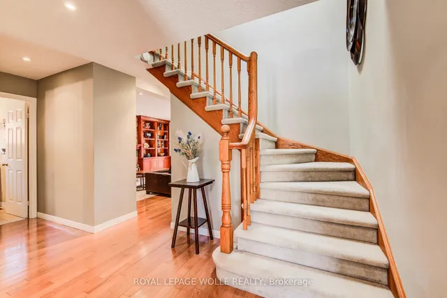 Additional image 3 of 33 Tinatawa Crt