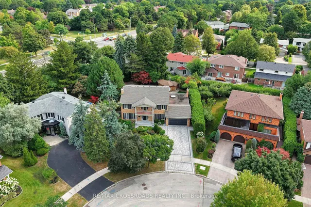 Additional image 43 of 58 Cosmic Dr