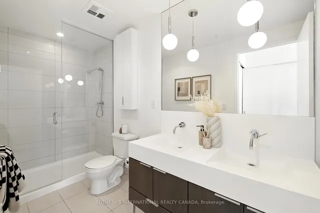 Additional image 27 of 110 Charles St Unit 4207