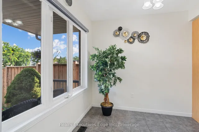 Additional image 5 of 74 Joshua St