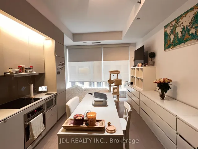 Additional image 4 of 101 Peter St Unit 509