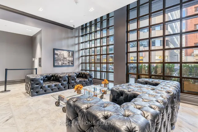 Additional image 43 of 608 Richmond St. W St Unit LPH02