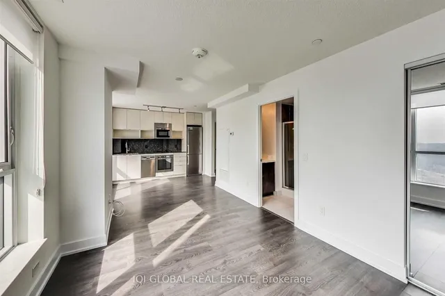 Additional image 14 of 7 Mabelle Ave Unit 1008A