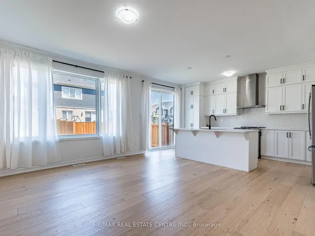 Additional image 12 of 71 Routley St