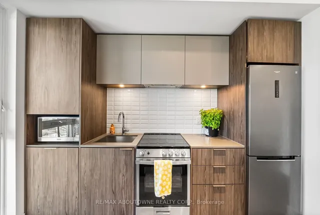 Additional image 15 of 70 Annie Craig Dr Unit 5103