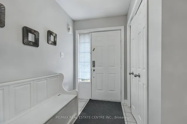 Additional image 6 of 194 Hollyridge Cres