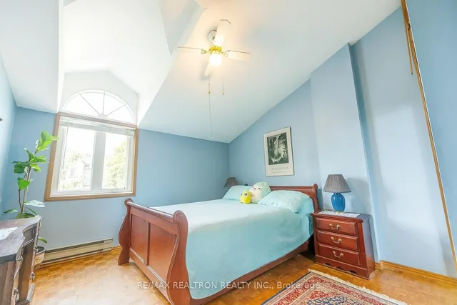 Additional image 20 of 663 Woburn Ave