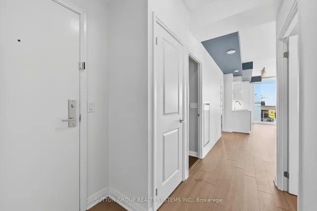 Additional image 10 of 60 Annie Craig Dr Unit 815