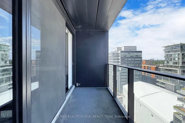 Additional image 23 of 629 King St Unit #1316