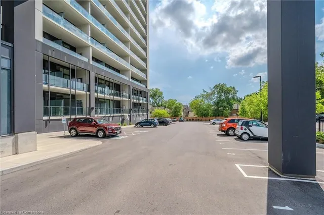 Additional image 6 of 741 King St Unit 501