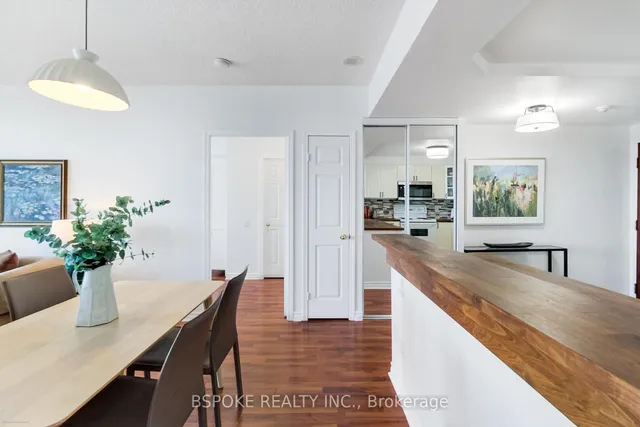 Additional image 10 of 8 Covington Rd Unit 1412