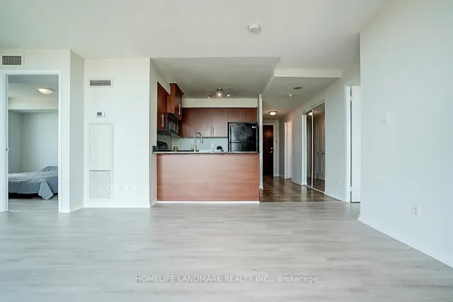 Additional image 16 of 8 Rosebank Dr Unit 15C