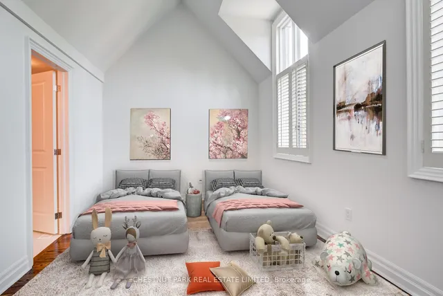 Additional image 16 of 28 Marlborough Ave