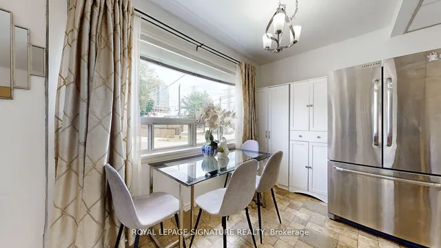 Additional image 8 of 48 Acorn Ave