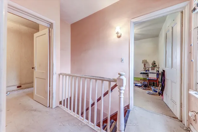 Additional image 12 of 24 Augusta Ave